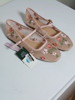 wild fable Blush Pink Floral Embroidered Mary Jane Flats